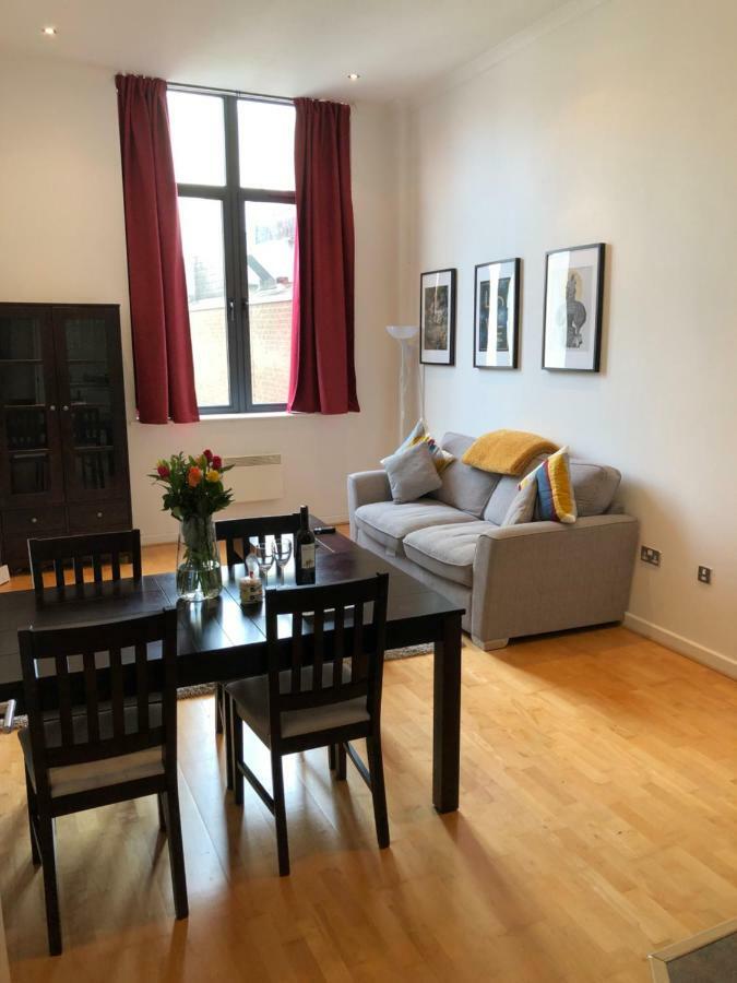 Stylish City Centre Apartment Cardiff Luaran gambar