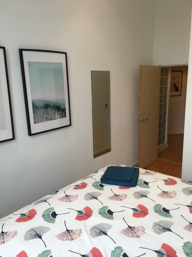 Stylish City Centre Apartment Cardiff Luaran gambar